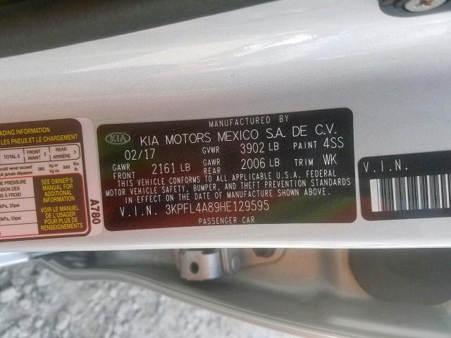 3KPFL4A89HE129595 - 2017 KIA FORTE EX SILVER photo 10