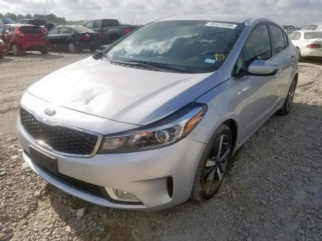 3KPFL4A89HE129595 - 2017 KIA FORTE EX SILVER photo 2