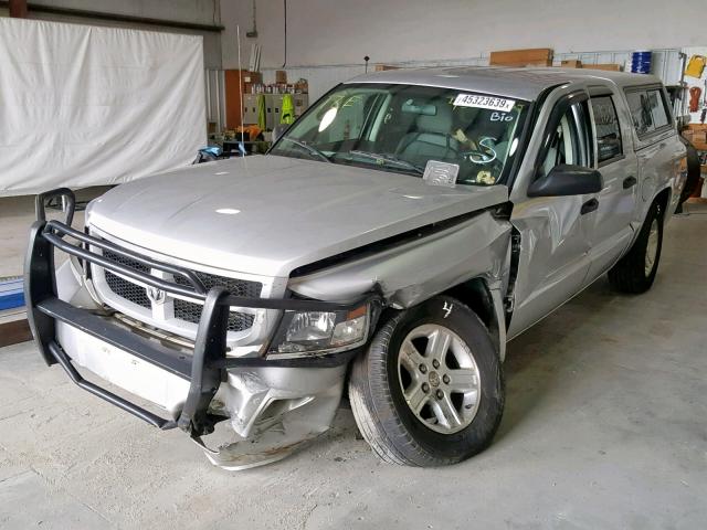 1D7RW3GKXBS649042 - 2011 DODGE DAKOTA SLT SILVER photo 2