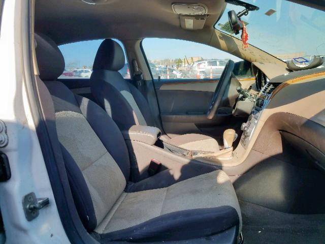 1G1ZC5E03CF135200 - 2012 CHEVROLET MALIBU 1LT 白色 照片 5