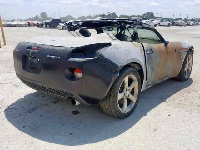 1G2MB35B07Y112871 - 2007 PONTIAC SOLSTICE BLACK photo 4