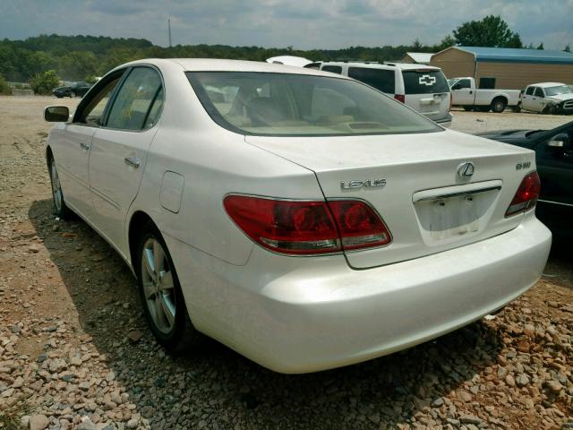 JTHBA30G755139460 - 2005 LEXUS ES 330 WHITE photo 3