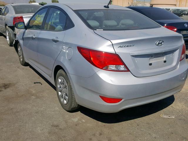 KMHCT4AE6HU174421 - 2017 HYUNDAI ACCENT SE SILVER photo 3