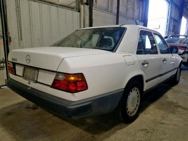 WDBEA30D8HA556584 - 1987 MERCEDES-BENZ 300 E WHITE photo 4