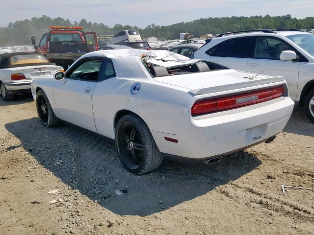 2C3CDYAG3DH635666 - 2013 DODGE CHALLENGER WHITE photo 3