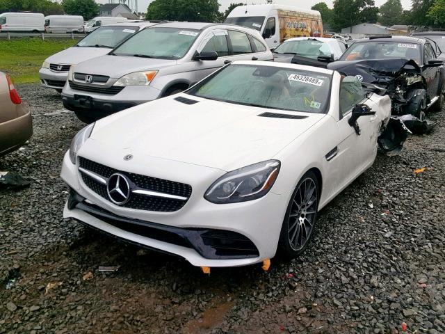 WDDPK3JA5JF146030 - 2018 MERCEDES-BENZ SLC 300 WHITE photo 2