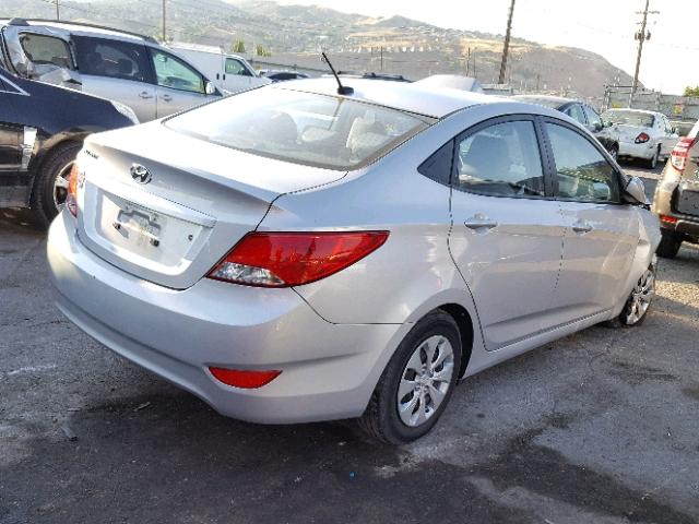 KMHCT4AE7GU077131 - 2016 HYUNDAI ACCENT SE SILVER photo 4