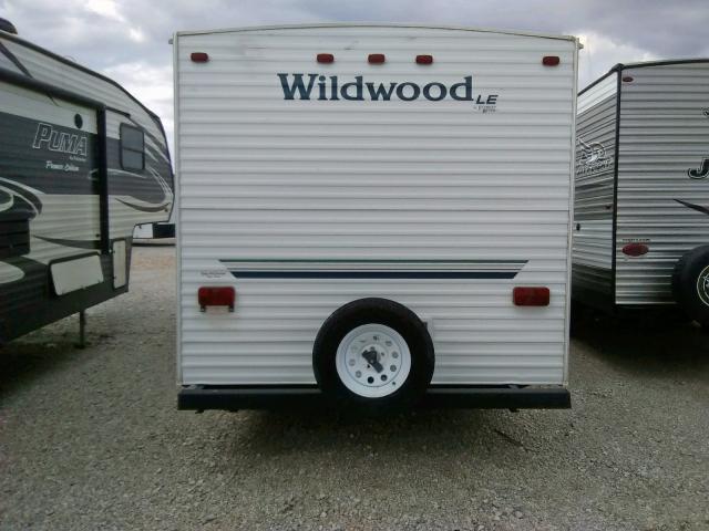 4X4TWDC235R334181 - 2005 WILDWOOD WILDWOODLE WHITE photo 6