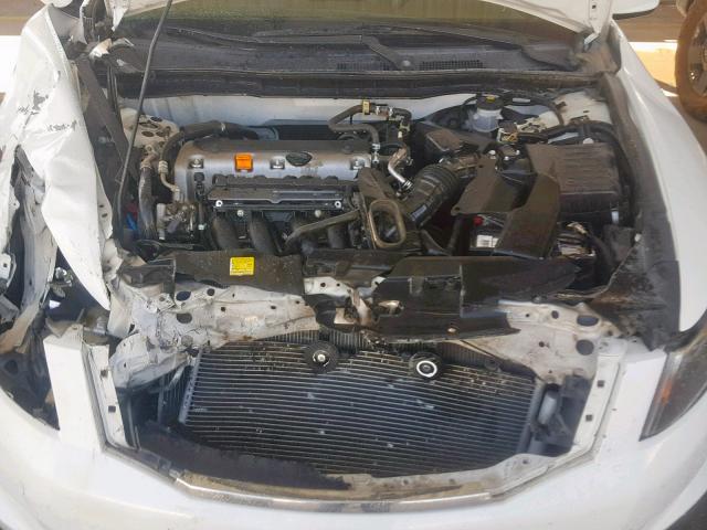 JHMCP26488C073947 - 2008 HONDA ACCORD LXP WHITE photo 7