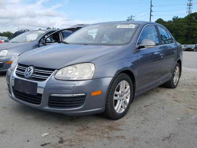 3VWDT81K86M049747 - 2006 VOLKSWAGEN JETTA TDI GRAY photo 2