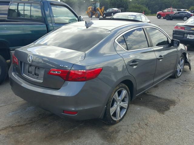 19VDE1F74DE002918 - 2013 ACURA ILX 20 TEC GRAY photo 4