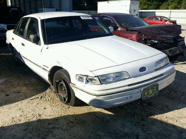 2FACP73W5NX205605 - 1992 FORD CROWN VICT WHITE photo 1