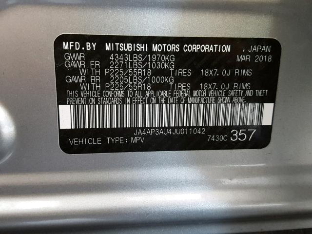 JA4AP3AU4JU011042 - 2018 MITSUBISHI OUTLANDER SILVER photo 10