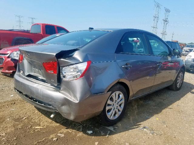 KNAFU4A29D5656791 - 2013 KIA FORTE EX GRAY photo 4