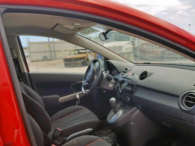 JM1DE1HZ6B0106855 - 2011 MAZDA MAZDA2 RED photo 5