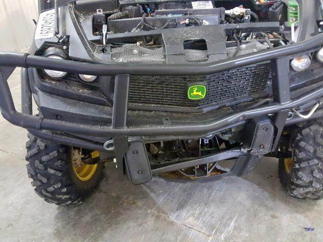 1M0835MDKJM010852 - 2018 JOHN DEERE GATOR 4X4 GREEN photo 9