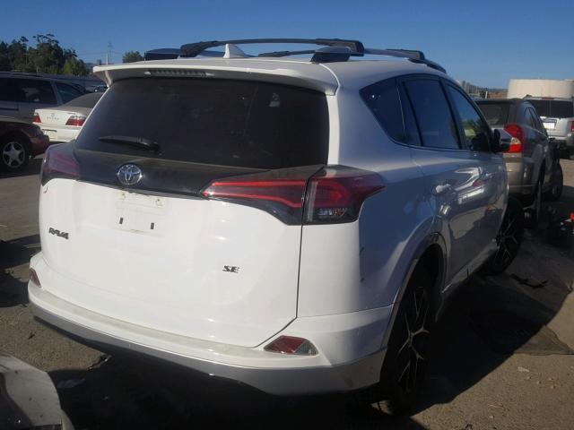 JTMNFREV0GJ068865 - 2016 TOYOTA RAV4 SE WHITE photo 4