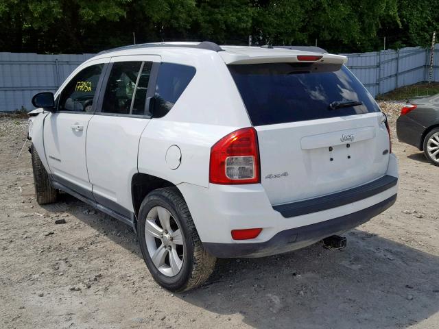 1J4NF4FB2BD275265 - 2011 JEEP COMPASS WHITE photo 3