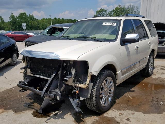 5LMFU28548LJ00437 - 2008 LINCOLN NAVIGATOR CREAM photo 2