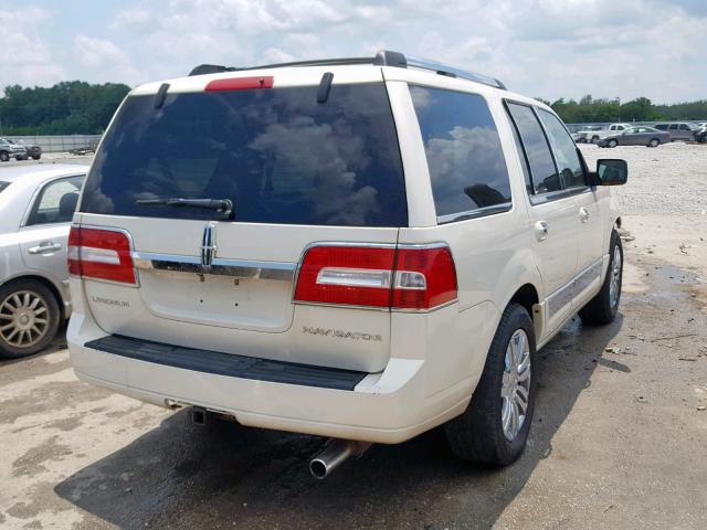 5LMFU28548LJ00437 - 2008 LINCOLN NAVIGATOR CREAM photo 4