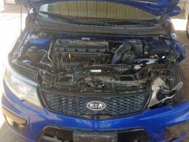 KNAFU6A26C5623077 - 2012 KIA FORTE EX BLUE photo 7