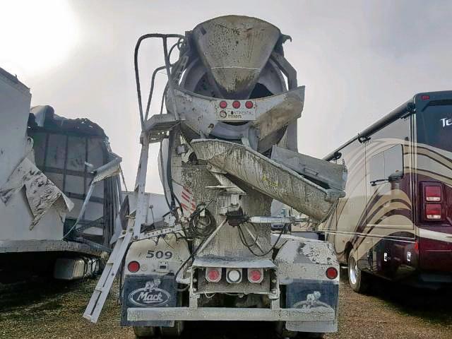 1M2AX13C7FM028497 - 2015 MACK 800 GU800 WHITE photo 6