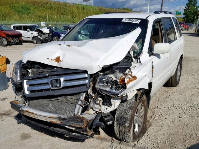 5FNYF18258B046692 - 2008 HONDA PILOT VP WHITE photo 2