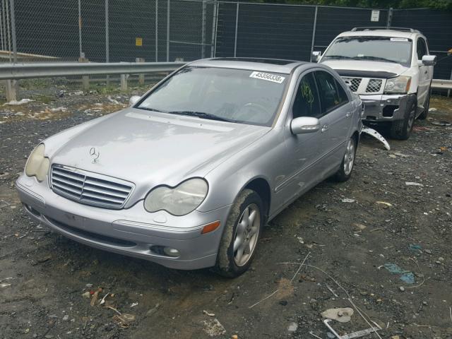 WDBRF61J62F289643 - 2002 MERCEDES-BENZ C 240 SILVER photo 2