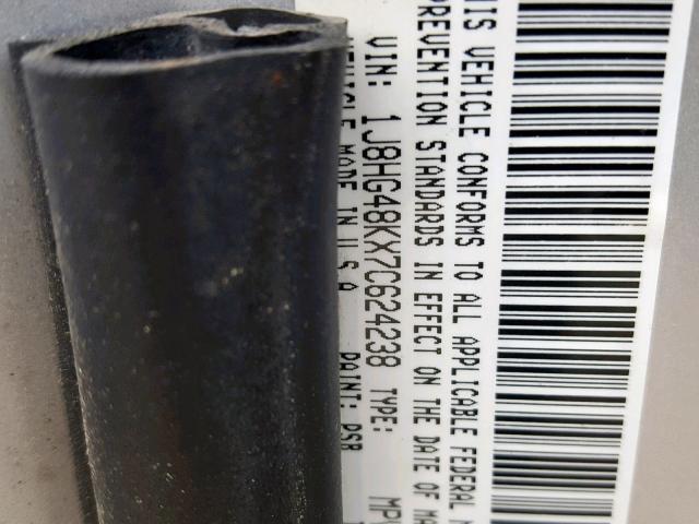 1J8HG48KX7C624238 - 2007 JEEP COMMANDER SILVER photo 10