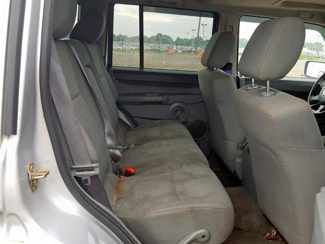 1J8HG48KX7C624238 - 2007 JEEP COMMANDER SILVER photo 6