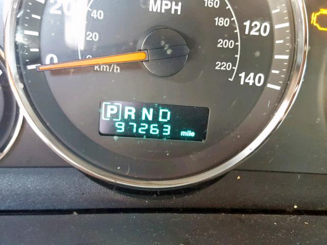 1J8HG48KX7C624238 - 2007 JEEP COMMANDER SILVER photo 8