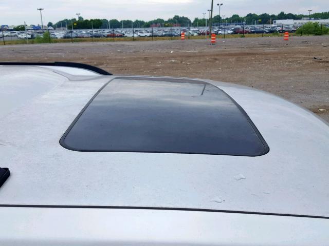 1J8HG48KX7C624238 - 2007 JEEP COMMANDER SILVER photo 9