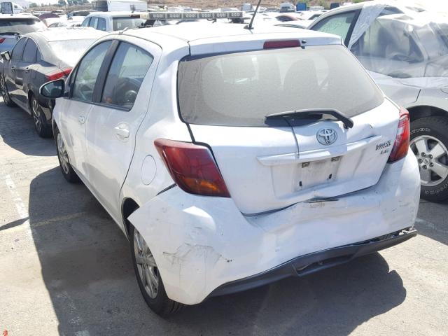 VNKKTUD39FA035710 - 2015 TOYOTA YARIS WHITE photo 3