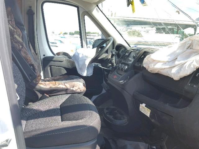 3C6URVHD8EE130609 - 2014 RAM PROMASTER 白色 照片 5