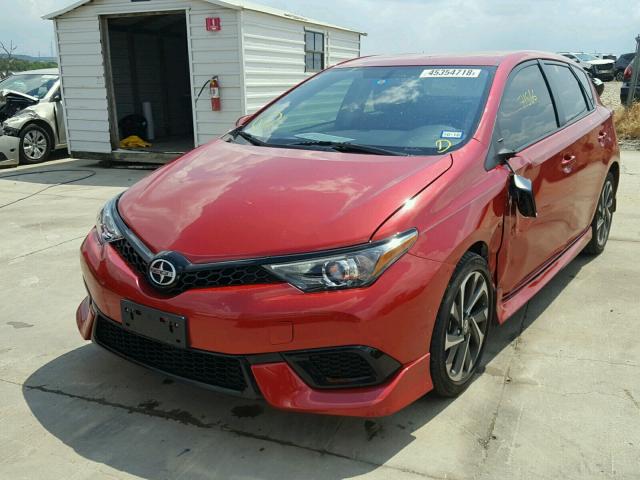 JTNKARJE4GJ509495 - 2016 TOYOTA SCION IM RED photo 2