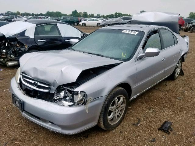 19UUA5662YA031992 - 2000 ACURA 3.2TL SILVER photo 2