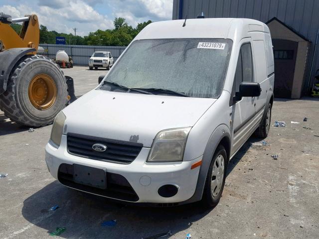 NM0LS7BN2DT133384 - 2013 FORD TRANSIT CO WHITE photo 2