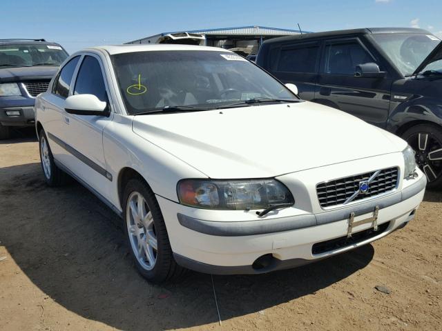 YV1RH58D222177137 - 2002 VOLVO S60 2.5T WHITE photo 1