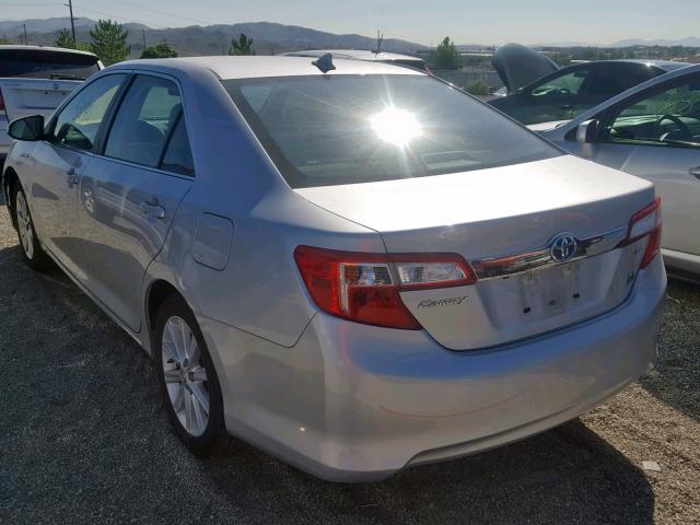 4T1BD1FK7EU109126 - 2014 TOYOTA CAMRY HYBR SILVER photo 3