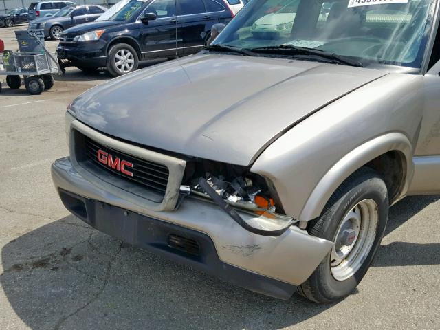 1GTCS14H538227378 - 2003 GMC SONOMA BEIGE photo 9