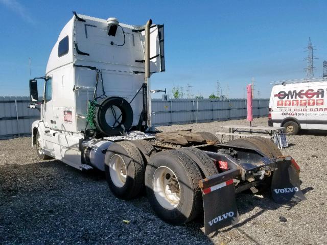 4V4NC9EH4CN566982 - 2012 VOLVO VN VNL WHITE photo 3