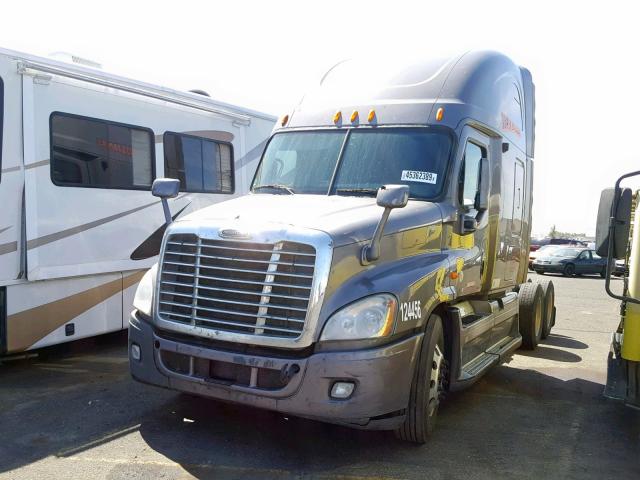 1FUJGLDR8CLBH5150 - 2012 FREIGHTLINER CASCADIA 1 GRAY photo 2