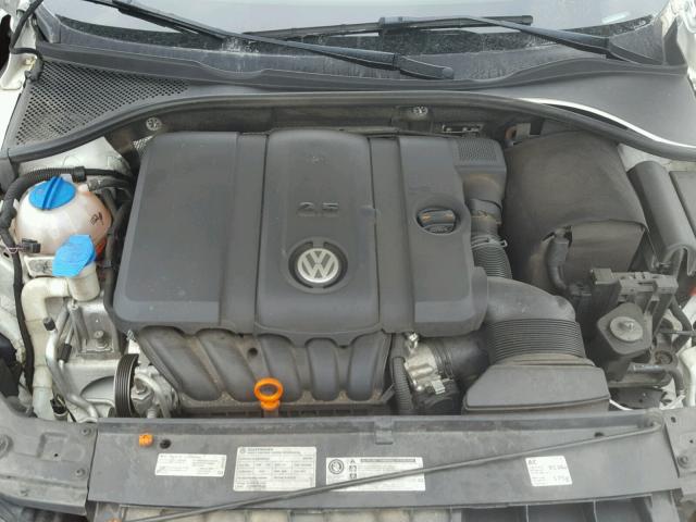 1VWBH7A38CC103248 - 2012 VOLKSWAGEN PASSAT SE WHITE photo 7