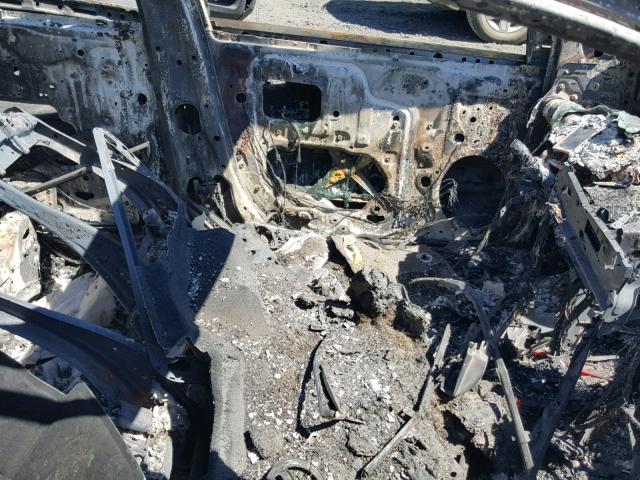 4T1BD1EB1DU011449 - 2013 TOYOTA AVALON HYB BURN photo 5