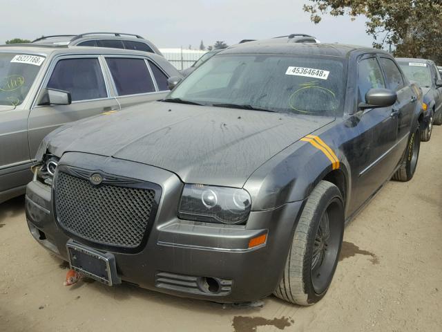 2C3KA53G28H258138 - 2008 CHRYSLER 300 TOURIN CHARCOAL photo 2