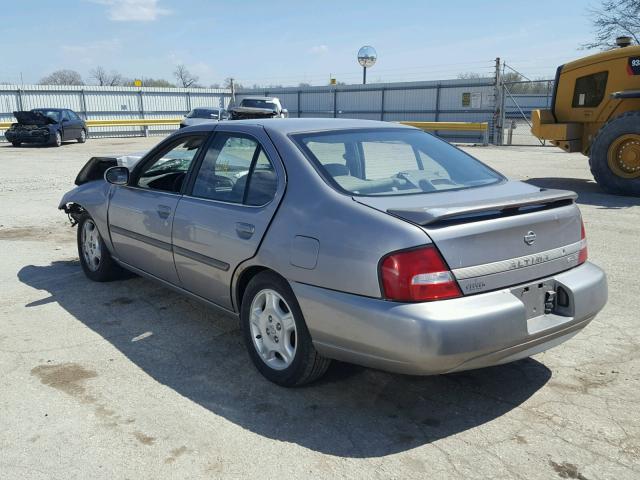 1N4DL01A3YC119984 - 2000 NISSAN ALTIMA XE GRAY photo 3