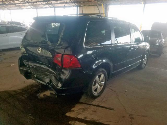 2V8HW34119R549879 - 2009 VOLKSWAGEN ROUTAN SE BLACK photo 4