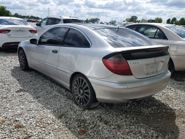 WDBRN47J82A211621 - 2002 MERCEDES-BENZ C 230K SPO SILVER photo 3