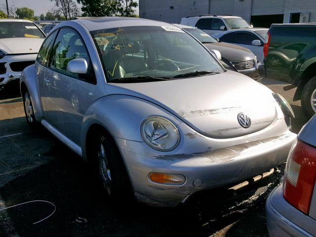 3VWCD21C4YM497971 - 2000 VOLKSWAGEN NEW BEETLE ვერცხლისფერი ფოტო 1
