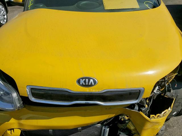 KNDJX3A58F7166326 - 2015 KIA SOUL ! YELLOW photo 7